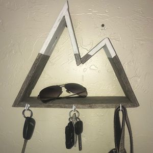 Rustic mountain Entry key holder for wall
